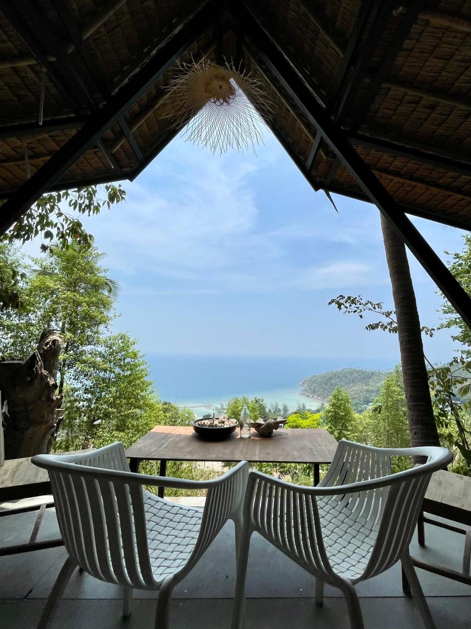 Pyramid Yoga Koh Phangan Exterior photo